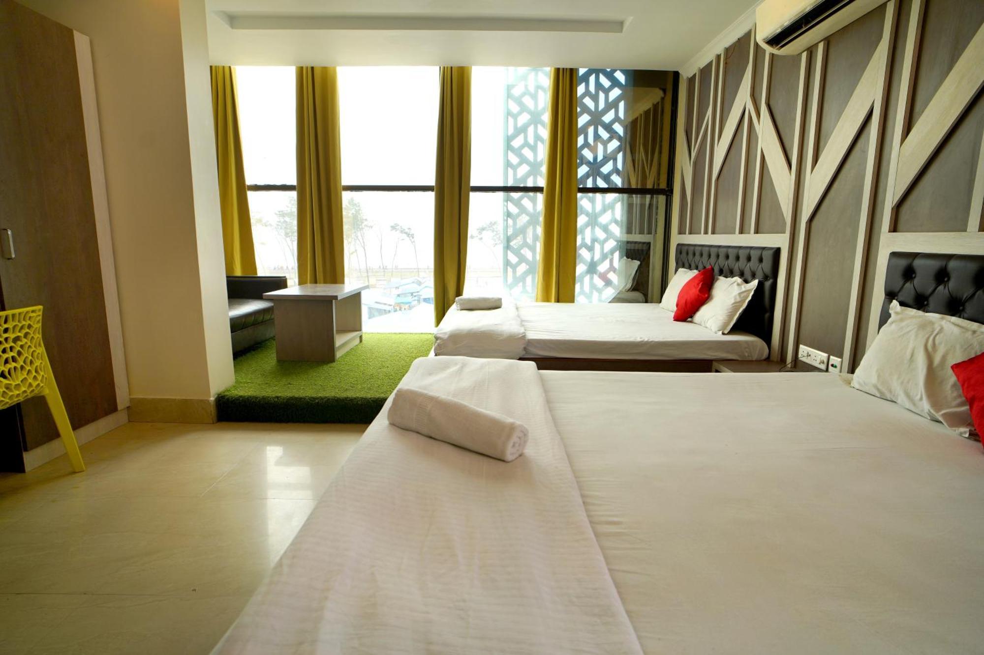 Royal Sea View !! Beach Front With Free Wifi !! Дигха Экстерьер фото