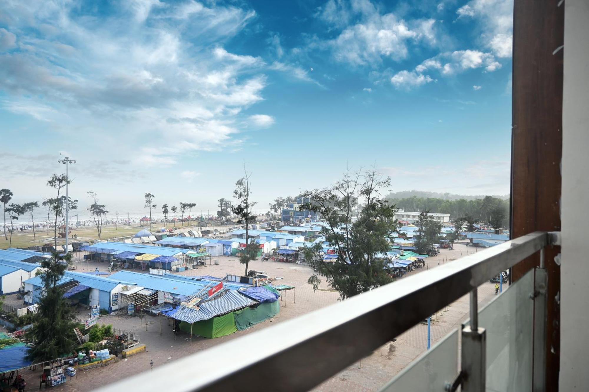 Royal Sea View !! Beach Front With Free Wifi !! Дигха Экстерьер фото