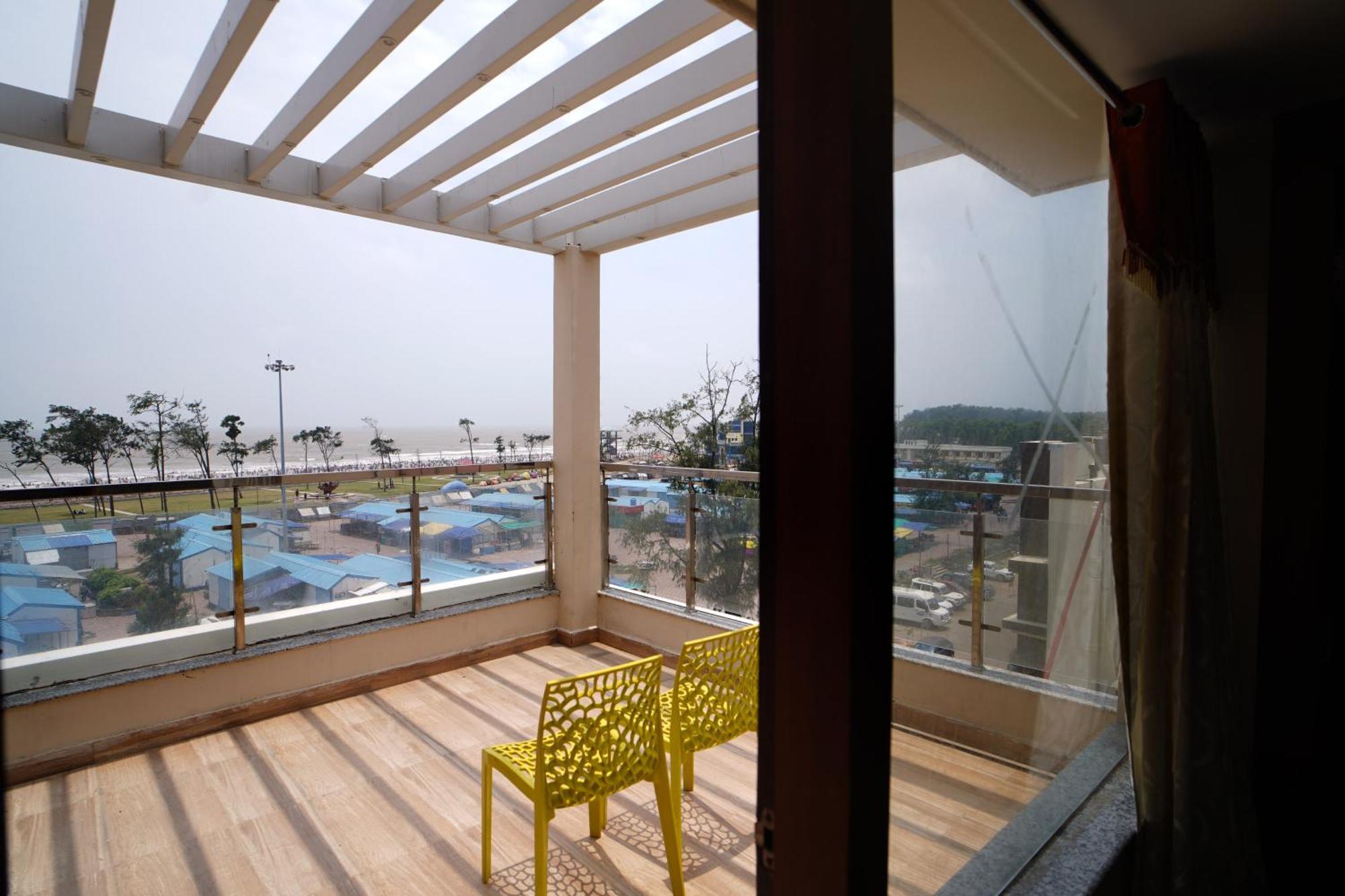 Royal Sea View !! Beach Front With Free Wifi !! Дигха Экстерьер фото